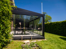 Lade das Bild in den Galerie-Viewer, Terrassenüberdachung aus Aluminium und VSG Glasdach 8 mm