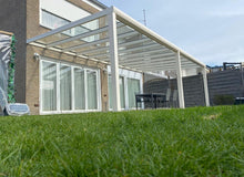 Lade das Bild in den Galerie-Viewer, Terrassenüberdachung aus Aluminium und VSG Glasdach 8 mm